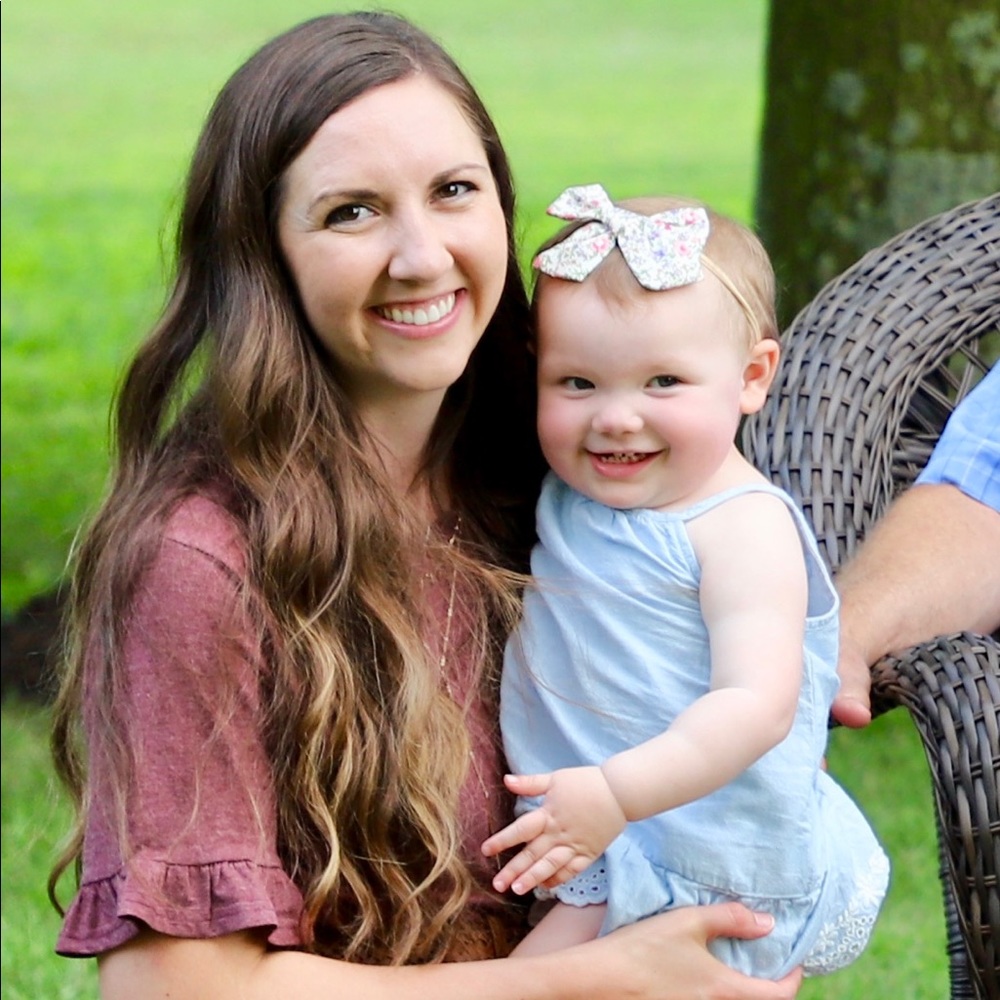 Meet your Posher, Alyssa